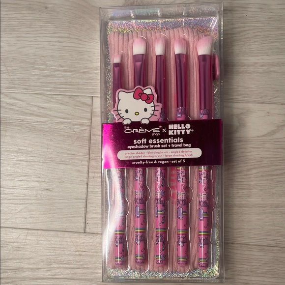 🩷 The Crème Shop x Hello Kitty Make Up Brushes And Lip Care Bundle Brand New 🩷 - Picture 10 of 13